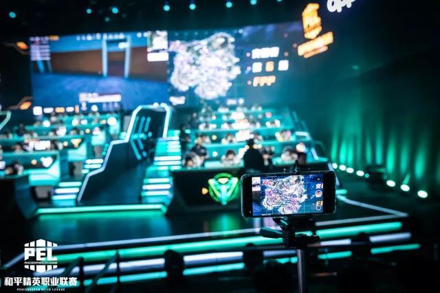 强调支点与 强调支点与